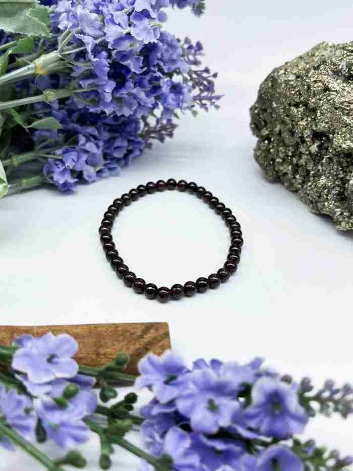 Pulsera granate pequeña